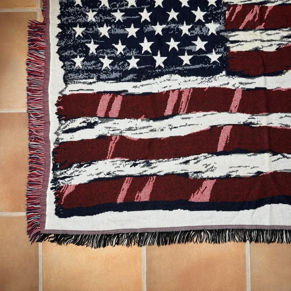 American Flag Vintage Tapestry Throw Blanket Patriotic USA Northwest Company - Picture 2 of 14